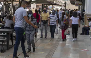 Imagen de referencia de ciudadanos de Rionegro con el tapabocas puesto. Foto: EL COLOMBIANO