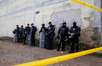 El Undomo, antes Esmad, tuvo que intervenir en el intento de amotinamiento en el Centro de Traslado por Protección de Soacha. FOTO: Colprensa