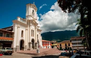 Dos de los prófugos están vinculados a la masacre ocurrida en Cocorná en julio de 2024. FOTO: CORTESÍA