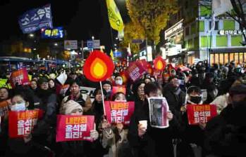 La Constitución de Corea del Sur estipula que la ley marcial debe levantarse si una mayoría del Parlamento lo pide. FOTO AFP