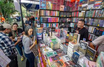 La Feria Popular Días del Libro es un evento gratuito y abierto al público, con el objetivo de democratizar el acceso a la cultura y promover el hábito de la lectura. Fotos: Esneyder Gutiérrez 