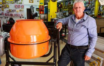 La Ferretería Punto Amarillo tiene 25 años, 3 sedes y más de 60 empleados, una empresa única en este tipo para esta región del departamento. FOTO MANUEL SALDARRIAGA