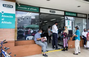 Gobernación de Antioquia, Alcaldía de Medellín y Comfama buscarán tener claridad sobre cómo reciben a Savia Salud de manos del Gobierno Nacional. FOTO: JULIO CÉSAR HERRERA