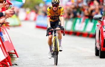 Jonas Vingegaard ganó la etapa 15 de la Vuelta a España. FOTO GETTY