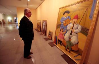 Fernando Botero visitando sus obras en el Museo de Antioquia el 30 de enero de 2015. FOTO Manuel Saldarriaga.