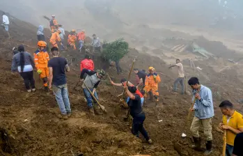 Deslizamiento de tierra en la vereda Granizal del municipio de Bello que dejó afectados sectores como El PInar y Altos de Oriente. Foto: Esneyder Gutiérrez Cardona