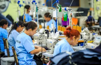 El salario mínimo de $2 millones rige de forma transitoria mientras el Consejo de Estado decide de fondo. FOTO EL COLOMBIANO. 