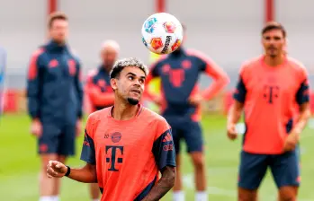Luis Díaz durante uno de los entrenamientos del Bayern de Múnich. FOTO: GETTY