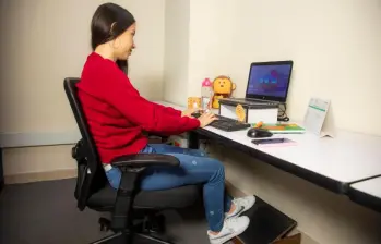 Las empresas aumentan la presencialidad, pero no eliminan la flexibilidad laboral. FOTO: EL COLOMBIANO