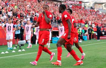 El festejo del empate canadiense ante Bosnia. FOTO getty