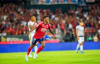 El delantero Brayan León Muñiz anotó el último gol que el Medellín le marcó al Deportivo Cali. FOTO: CAMILO SUÁREZ