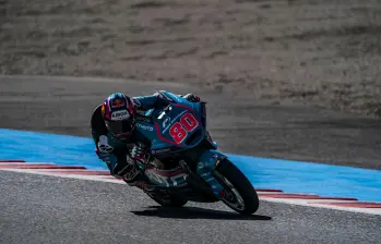 El motociclista colombo-español David Alonso corre su primera temporada en el Moto 2. Apenas tiene 19 años. FOTO: TOMADA DEL X DE @AsparTeam