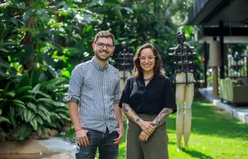 Miguel Aguirre y Laura Restrepo Guzmán son autores jóvenes, publicados por el Fondo de Cultura Económica. FOTO camilo suárez