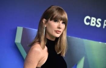 Taylor Swift recibió el primer Artist Director Honors de la historia de los MTV VMAs y el premio a Video del Año. FOTO AFP