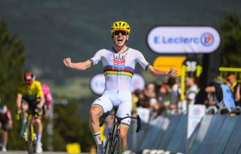 El ciclista Tadej Pogacar es el vigente campeón del Tour de Francia. Busca su quinto título de la Grande Boucle. Foto: tomada del x de @TadejPogacar