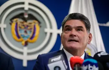 El organismo de control advirtió posibles riesgos de censura, extralimitación de funciones y afectación a la reserva periodística por la solicitud de información interna que la Comisión de Regulación de Comunicaciones envió a medios del país. FOTO: COLPRENSA