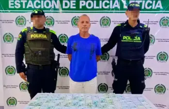 El aspirante deberá responder ante la Fiscalía General de la Nación por el presunto delito de cohecho mientras se investiga el origen del dinero. FOTO: POLICÍA NACIONAL