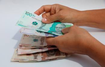 El salario mínimo en Colombia es de $1,16 millones, se ajustó un 16% a finales de 2022. FOTO EL COLOMBIANO