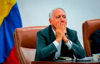 El representante Forero sostuvo que el ministro Jaramillo “ha garantizado el bienestar de su familia en el sector que está a su cargo”. FOTO: Colprensa