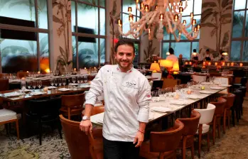 JuanMa Barrientos en Elcielo Washington D.C., el restaurante con el que volvió a obtener una Estrella Michelin en 2025. FOTO Colprensa