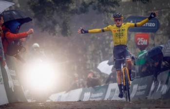 El ciclista danés Jonas Vingegaard participó por primera vez en la carrera italiana en la edición de 2022. Quedó segundo, detrás de Pogacar. FOTO: TOMADA DEL X DE @vismaleaseabike