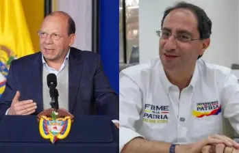El ministro de Hacienda Germán Ávila y el vicepresidente electo José Manuel Restrepo lideran el empalme por parte de cada gobierno. Foto: Colprensa/EL COLOMBIANO.