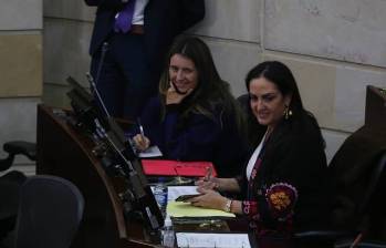 Paloma Valencia se pronunció sobre la salida de María Fernanda Cabal y José Félix Lafaurie del Centro Democrático y aseguró que el partido “no se va a dividir”. FOTO: Colprensa. 