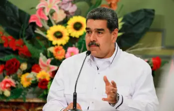Maduro hizo el anuncio en medio de un programa de televisión. FOTO: Colprensa