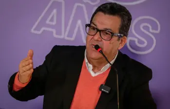 Jaime Dussán, presidente de Colpensiones, defendió el Decreto 415 y pidió el traslado de recursos desde las AFP. FOTO COLPRENSA