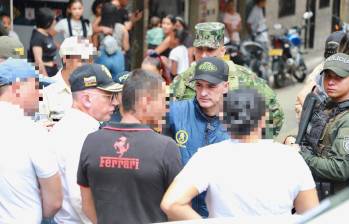 Gobernador de Antioquia durante su visita al municipio de Anorí. FOTO: Cortesía