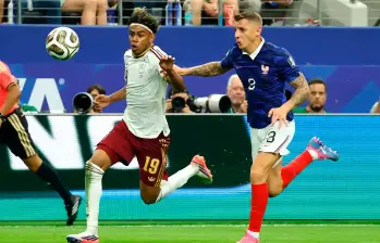 Las entradas, los vuelos de última hora y el alojamiento convierten la final del Mundial en una experiencia al alcance de pocos aficionados. FOTO: AFP