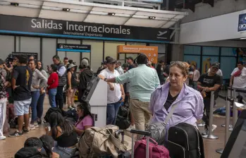 El José María Córdova fue el segundo aeropuerto con más salidas de colombianos al exterior en enero de 2026. Foto: Carlos Alberto Velásquez