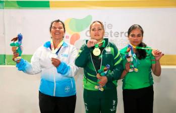Leidy Obando, en bolos visual, logró medalla de oro para Antioquia en Paranacionales-2023. Con puntaje de 654 venció a la cundinamarquesa Luz Pulido (603) y a la boyacense María Torres (572). FOTO CORTESÍA JUEGOS