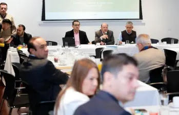 El Ministerio de Hacienda explicó a comisiones económicas del Congreso los alcances del proyecto de reforma tributaria. FOTO tomada de X