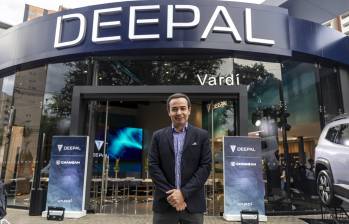 2,600 vehículos híbridos y eléctricos han vendido las marcas en año y medio de la llegada al país de su marca premium Deepal. Lo que se suma a los 8,100 vehículos que previamente había vendido Changan desde 2014. FOTO: Cortesía.