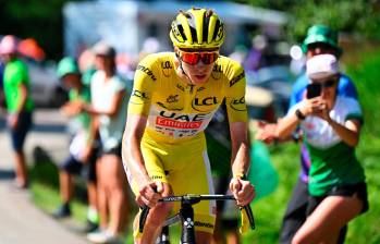 Durante la tercera semana del Tour de Francia 2024, todos los focos apuntan a la batalla entre el ciclista esloveno Tadej Pogacar y el danés Jonas Vingegaard por el primer puesto de la clasificación general. FOTO getty