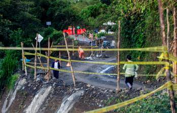 El contrato de estabilización vial de Antioquia comprende la pavimentación de 634 kilómetros. FOTO Julio César Herrera