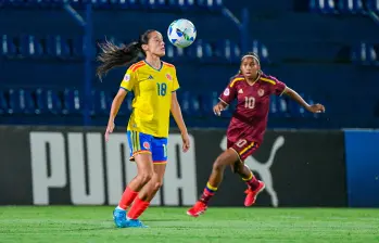 Marian Sterling abrió la cuenta para el equipo colombino ante Venezuela. FOTO CORTESÍA FCF