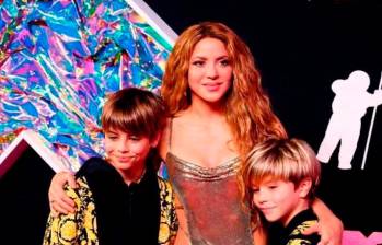 Shakira incrementó su seguridad y la de sus hijos, después de que un hombre empezara a acosarla a las afueras de su casa. Foto: Colprensa. 