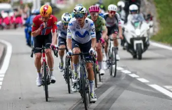 El ciclista boyacense Einer Rubio hizo una buena presentación en la novena etapa del Giro de Italia. Foto: toamada del x de @MovistarTeam