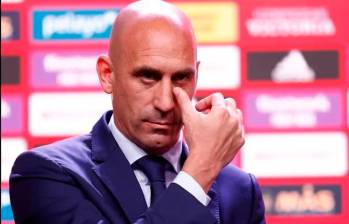 Rubiales insistió que con su renuncia quiere contribuir a la tranquilidad del fútbol español. FOTO: Getty