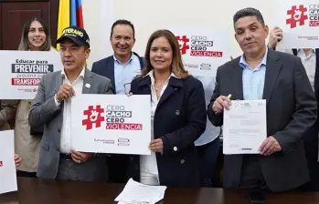 Karina Espinosa Oliver, autora del proyecto de ley ‘Cero Cacho’. FOTO: SENADO
