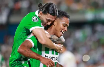 Ian Poveda y Juan Manuel Zapata dejaron una buena imagen en el amistoso ante Once Caldas. FOTO MANUEL SALDARRIAGA