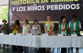 Juan David Correa (centro de la imagen) fue el ministro que encabezó los actos de perdón en este territorio del Tolima. FOTO: Cortesía.