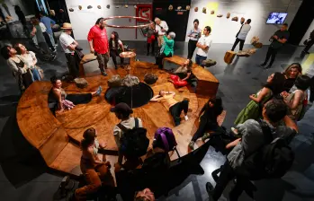 La exposición estará abierta hasta septiembre. Se realiza por la alianza del Parque Explora con el Museo La Tertulia. Tiene obras individuales y colectivas. FOTO manuel saldarriaga
