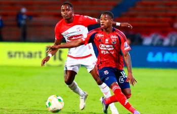 El futbolista Halam Loboa fue uno de los que mejor rendimiento mostró con el Medellín durante el partido ante Santa Fe. FOTO: MANUEL SALDARRIAGA