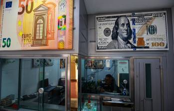 El euro se cotizó hoy en Colombia a $3.920,30, según el Banco de la República. FOTO Manuel Saldarriaga
