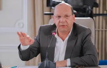 El ministro de Hacienda, Germán Ávila, aseguró que el Gobierno el apostará a un fuerte incremento del salario mínimo en Colombia, 2026. FOTO: Presidencia