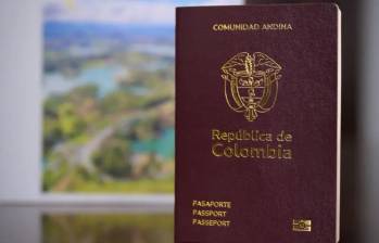 El nuevo pasaportes entró en vigencia en el gobierno del presidente Gustavo Petro. Foto: Cancillería