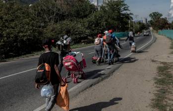 La migración de los venezolanos ha sido uno de los temas de la agenda del empalme entre el gobierno de Iván Duque y el de Gustavo Petro. FOTO: ANDRÉS SUÁREZ